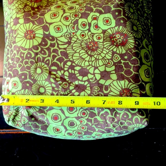 Unique Over-the-Shoulder Green and Brown Print Bag - Picture 8 of 10